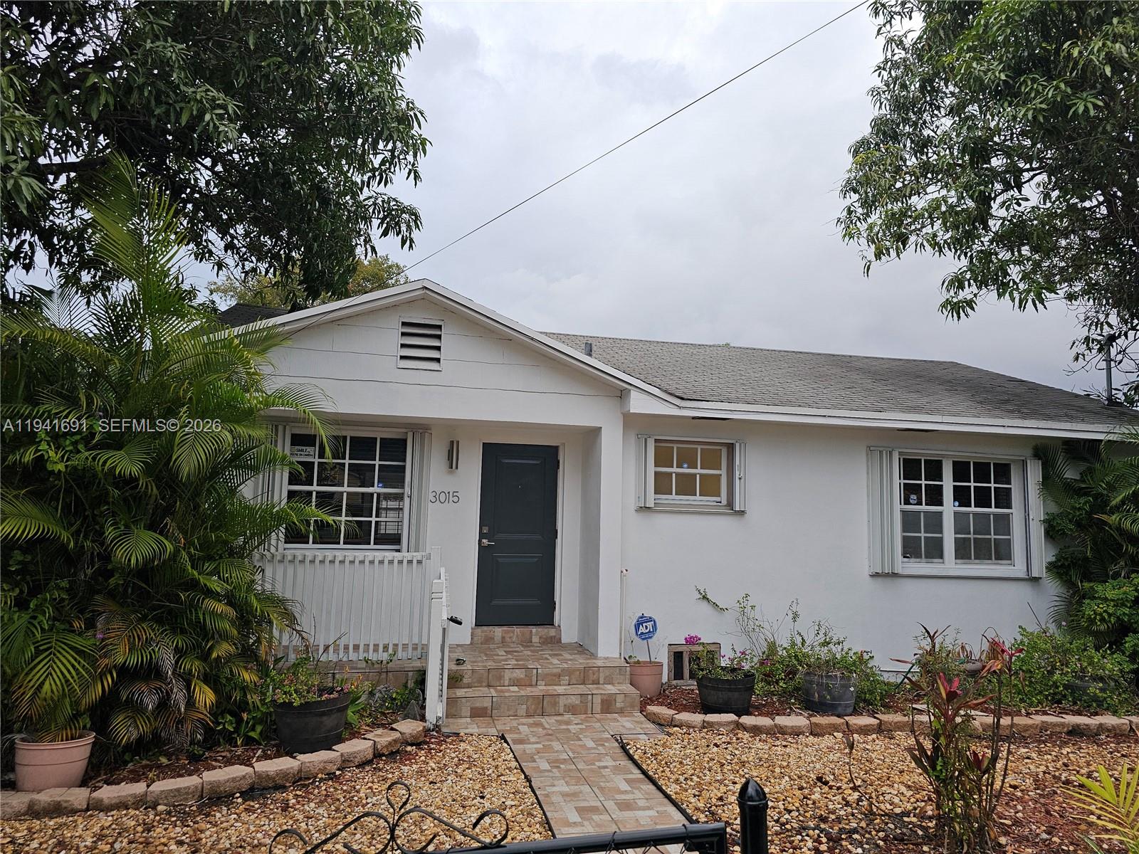 THE PINES - Residential