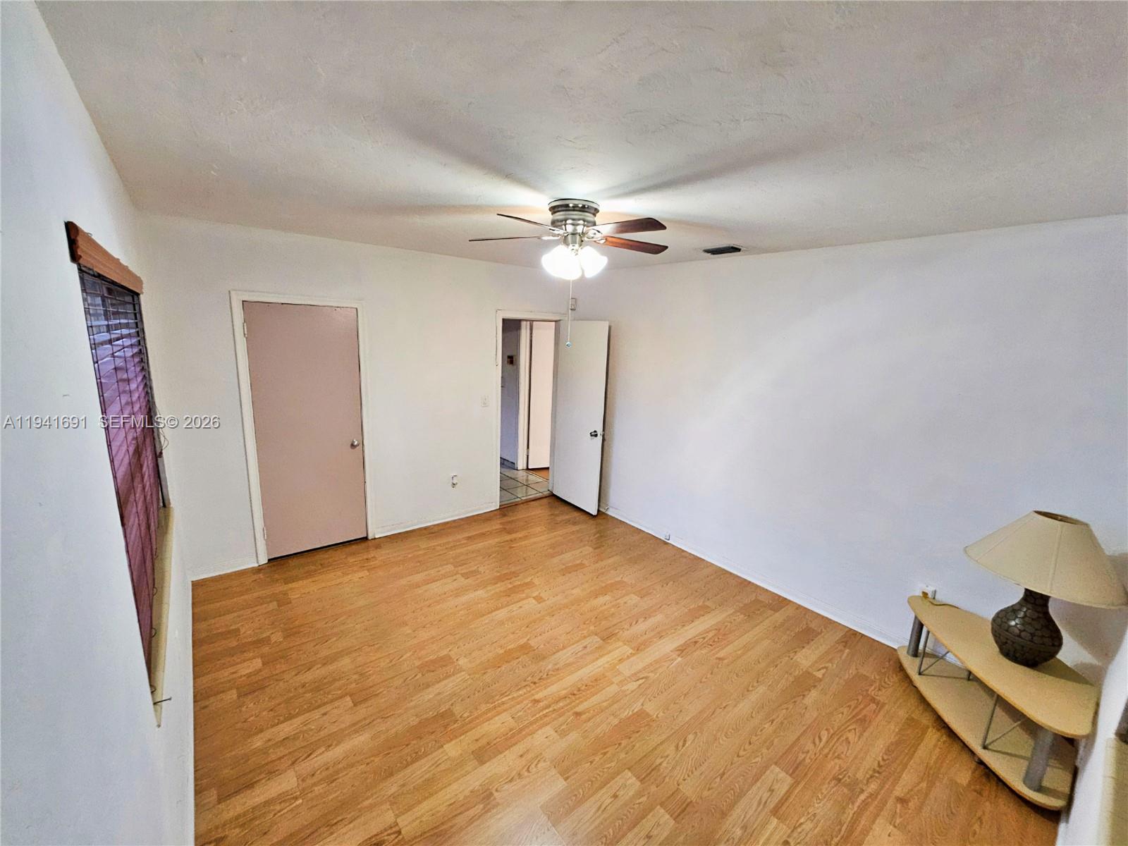 THE PINES - Residential