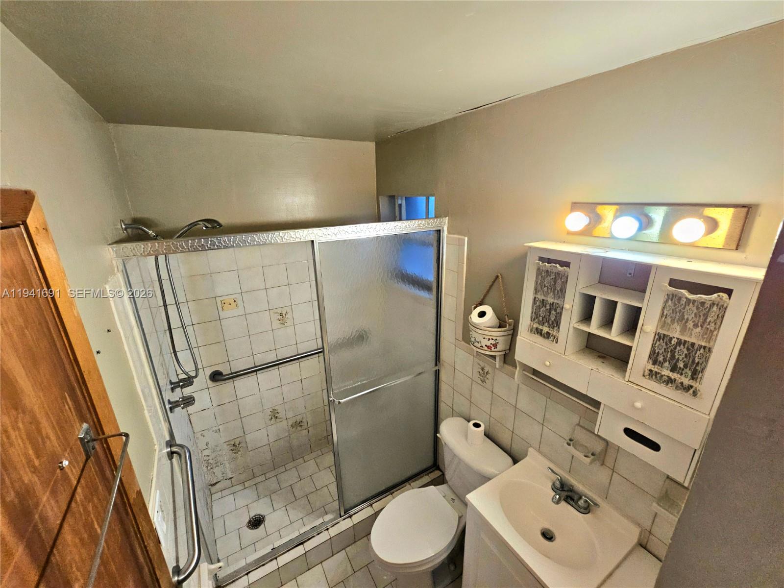 THE PINES - Residential