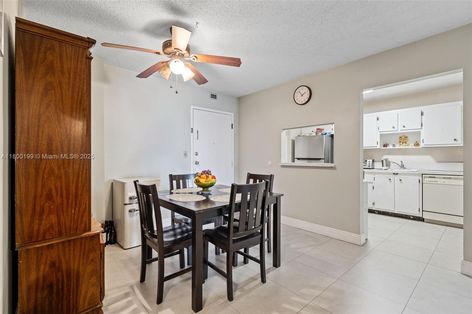 1465 NE 123rd St 404