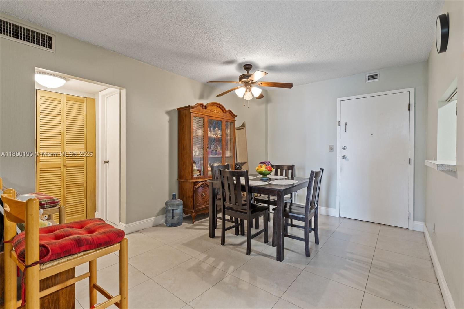 1465 NE 123rd St 404