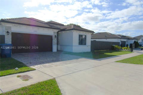 Tiny photo for 16825 SW 109th Pl, Miami, FL 33157 (MLS # A12041861)