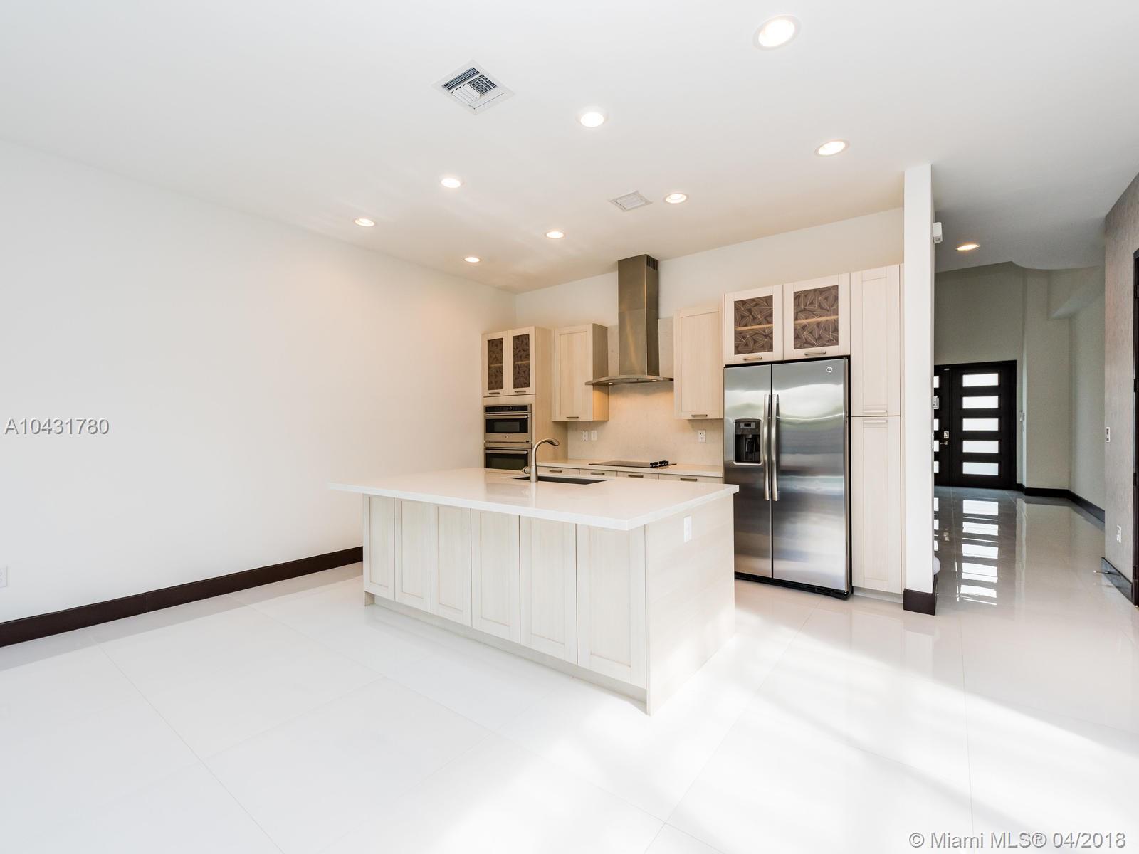 CRESTVIEW WEST - Residential