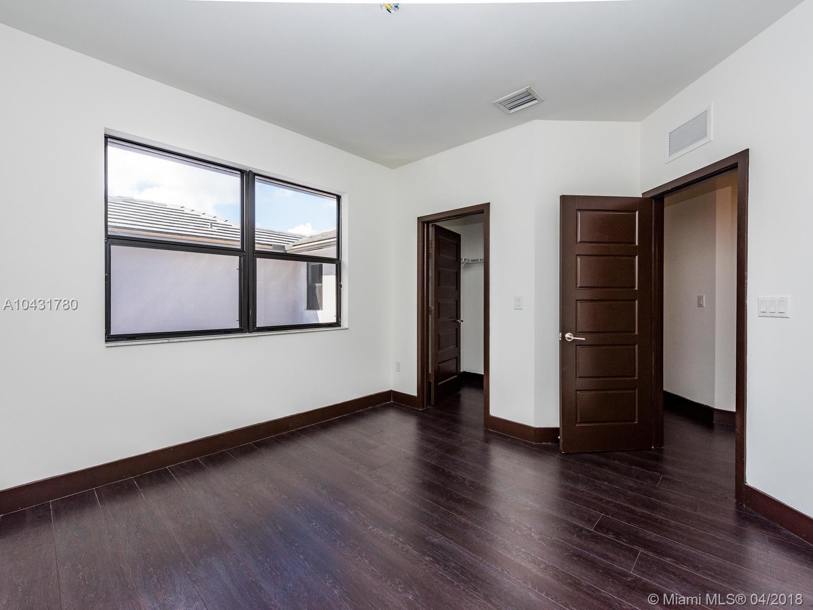 CRESTVIEW WEST - Residential