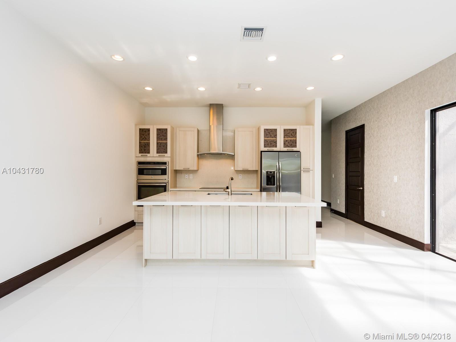 CRESTVIEW WEST - Residential