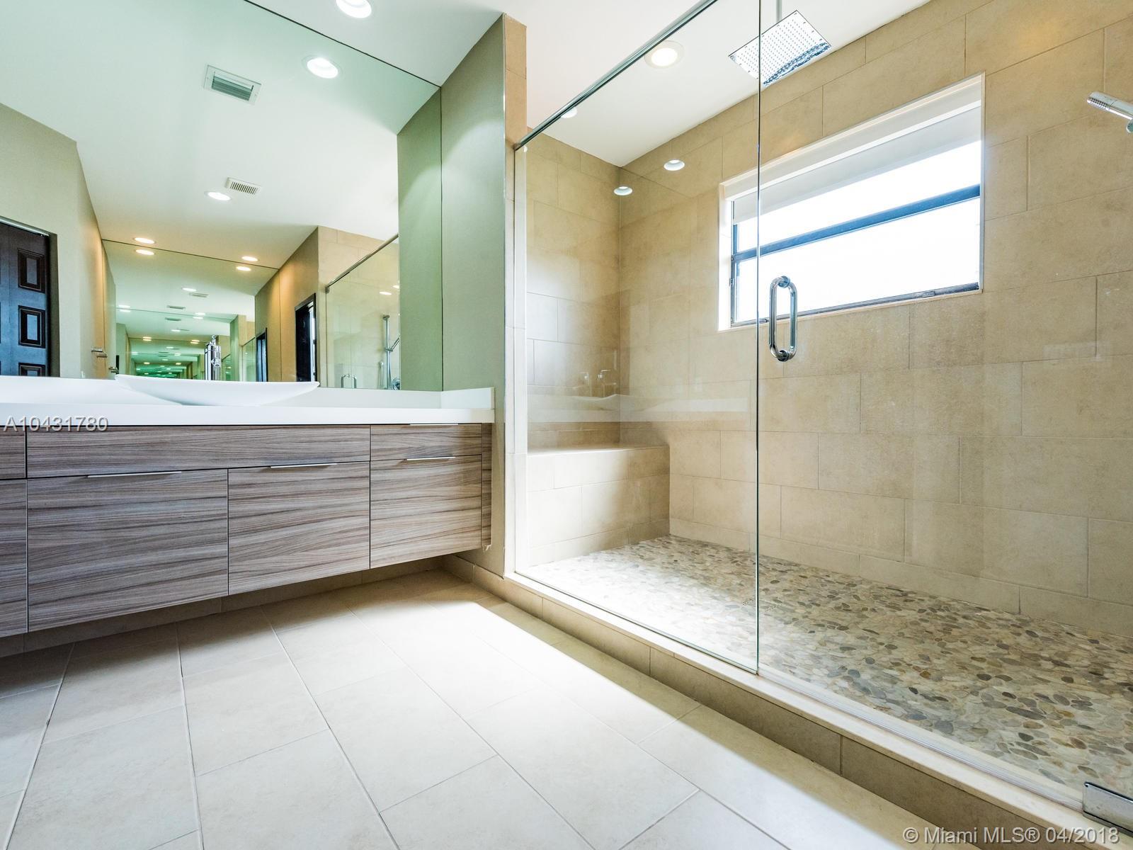 CRESTVIEW WEST - Residential