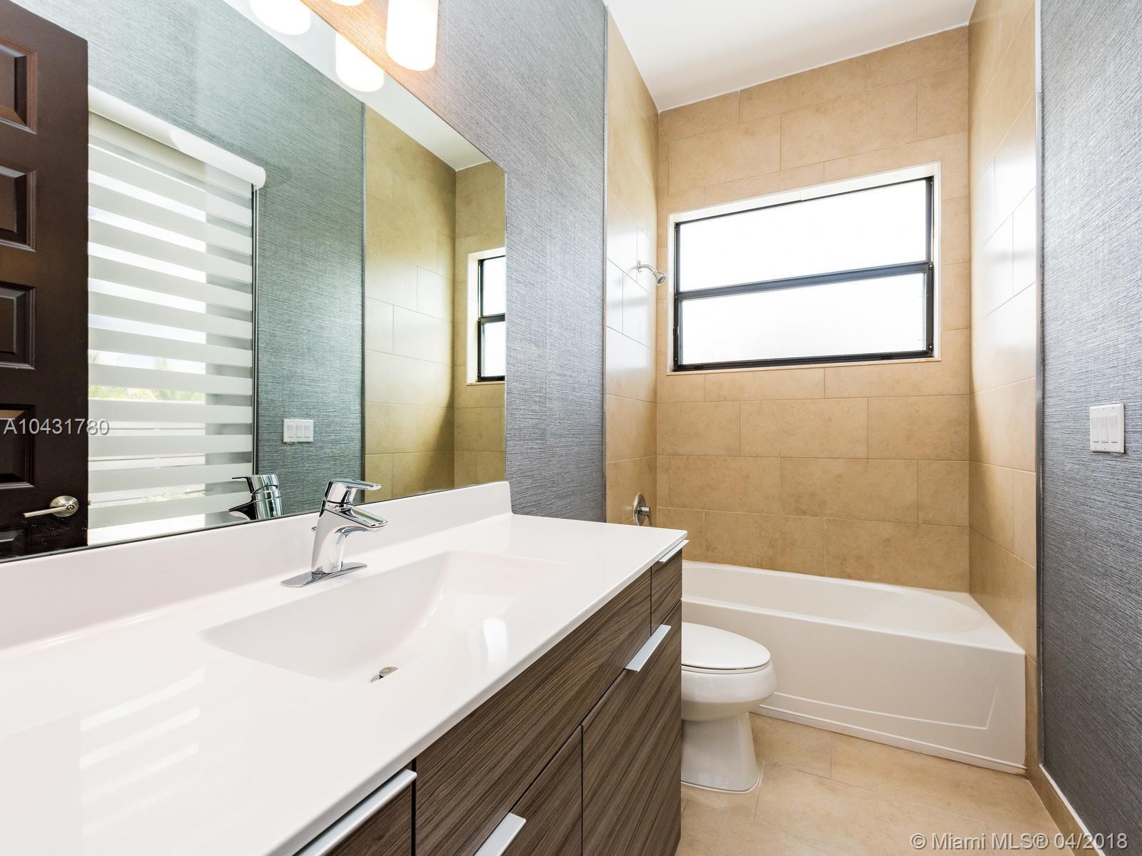 CRESTVIEW WEST - Residential
