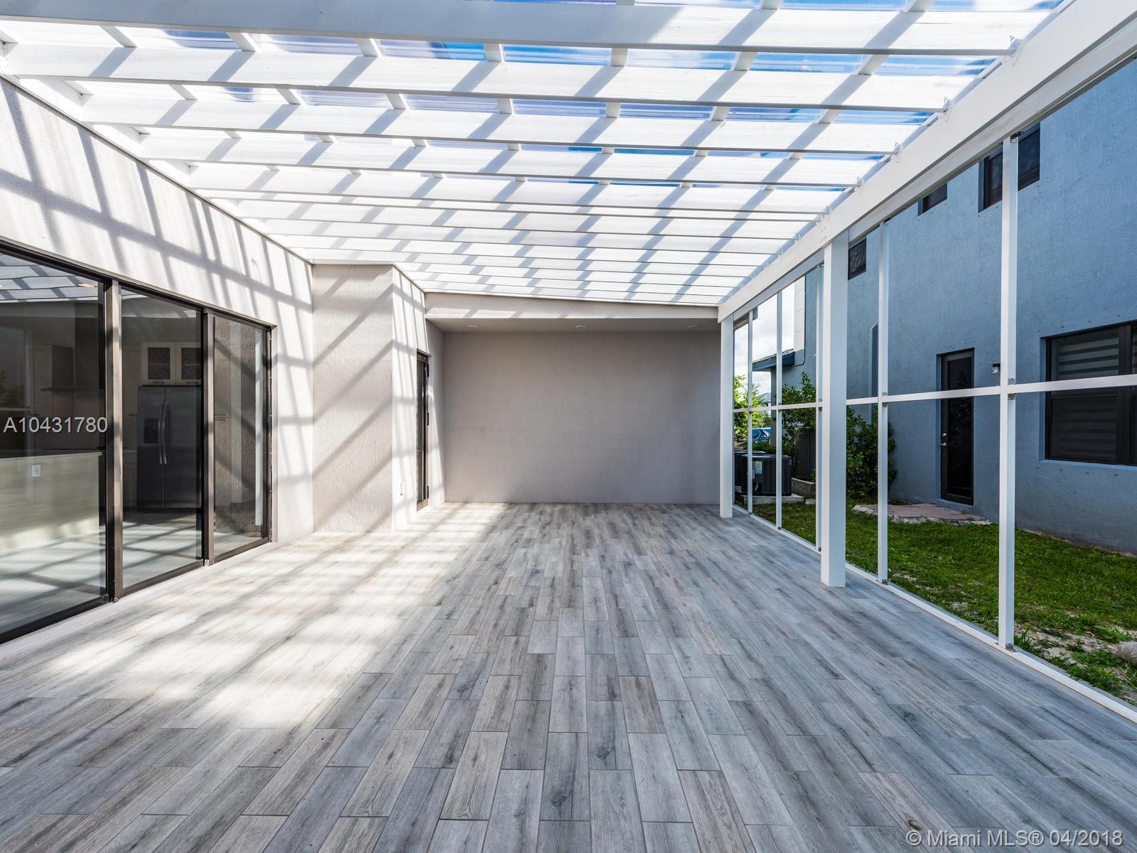 CRESTVIEW WEST - Residential
