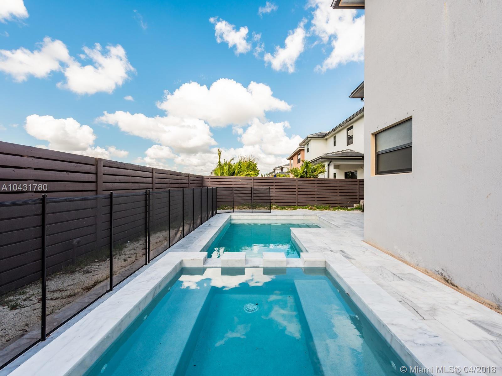 CRESTVIEW WEST - Residential