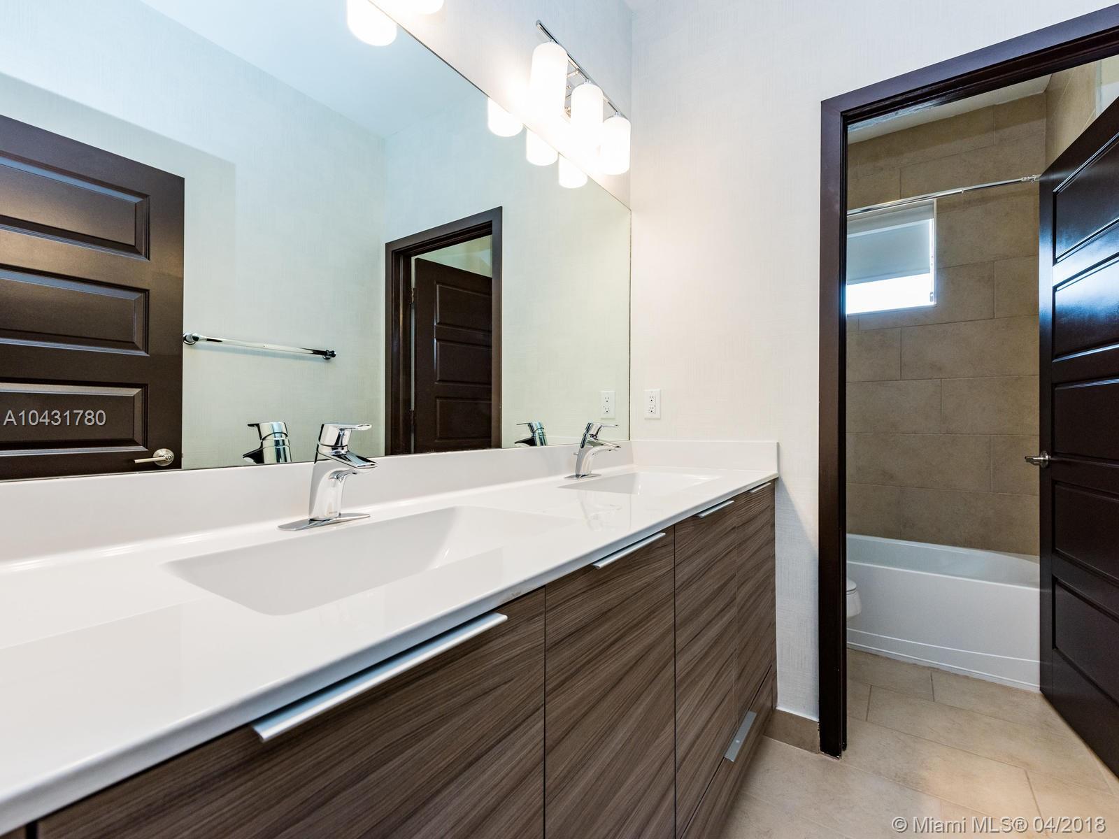 CRESTVIEW WEST - Residential