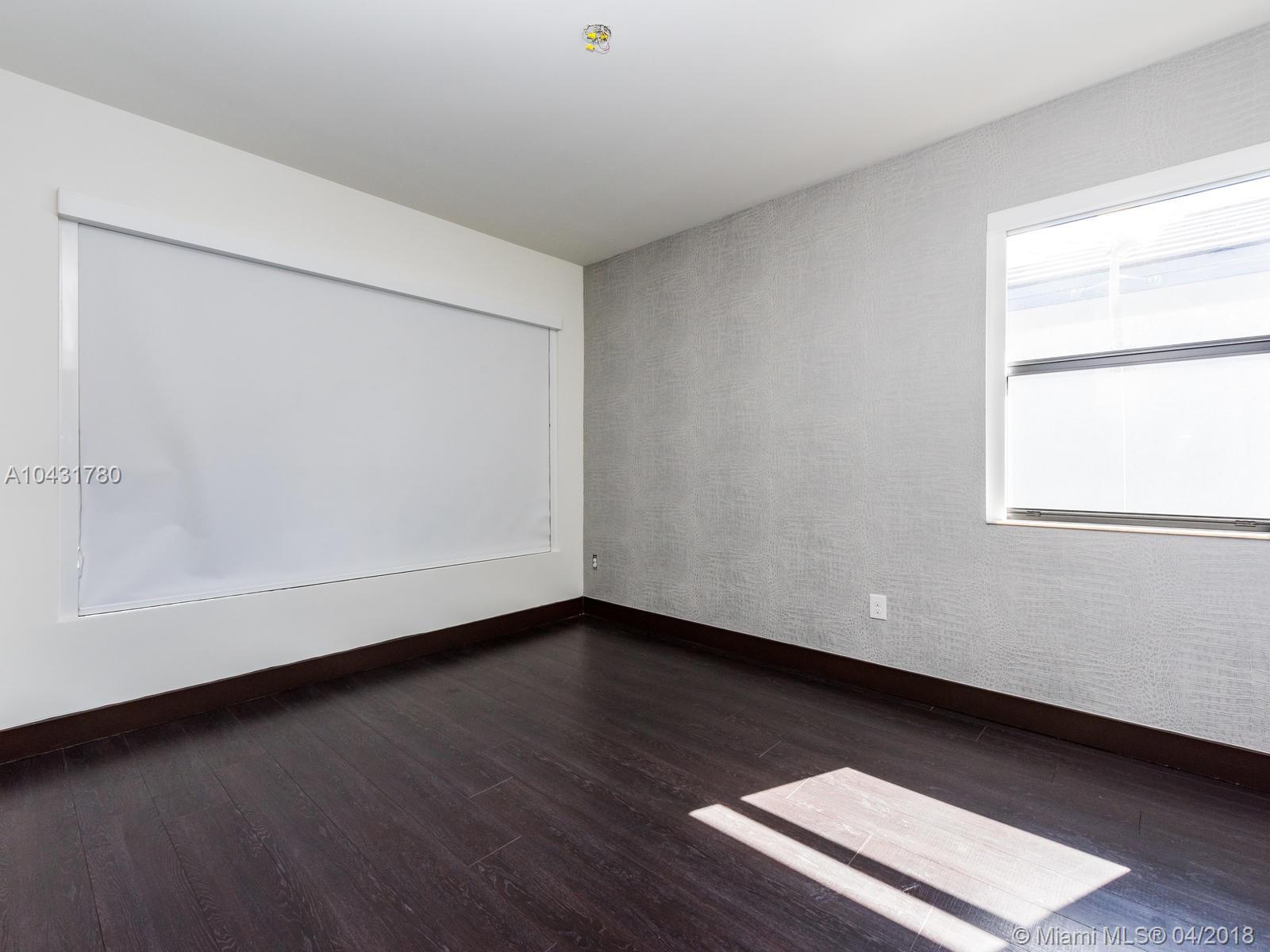 CRESTVIEW WEST - Residential