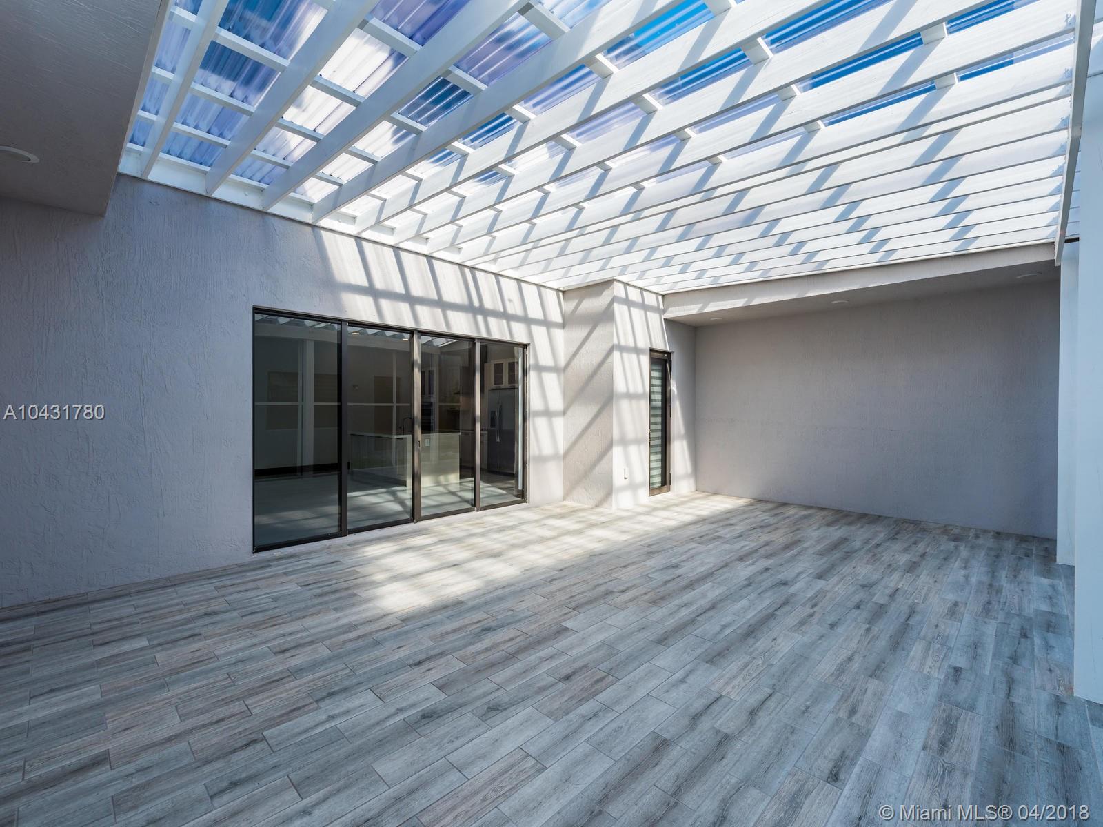 CRESTVIEW WEST - Residential