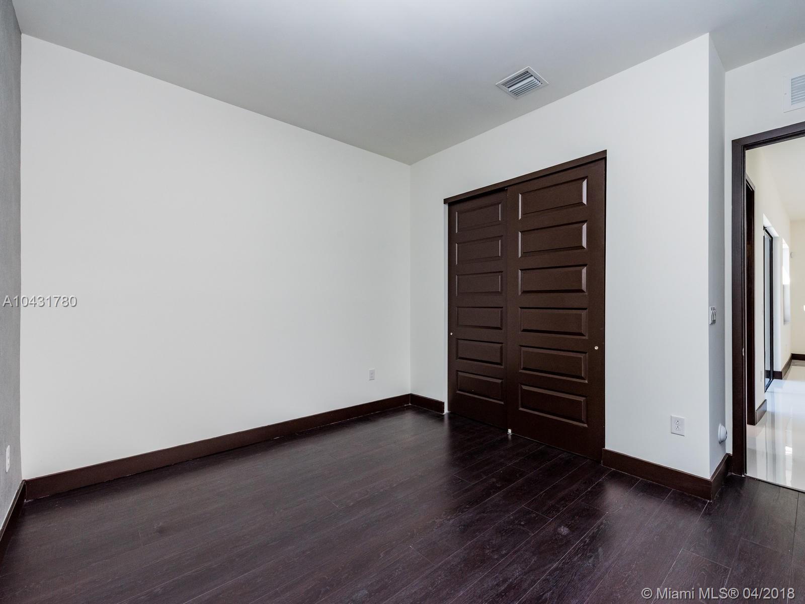 CRESTVIEW WEST - Residential