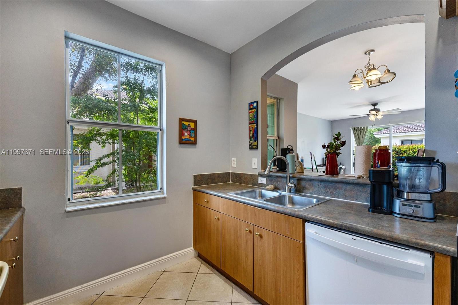 MARBELLA BAY - Residential