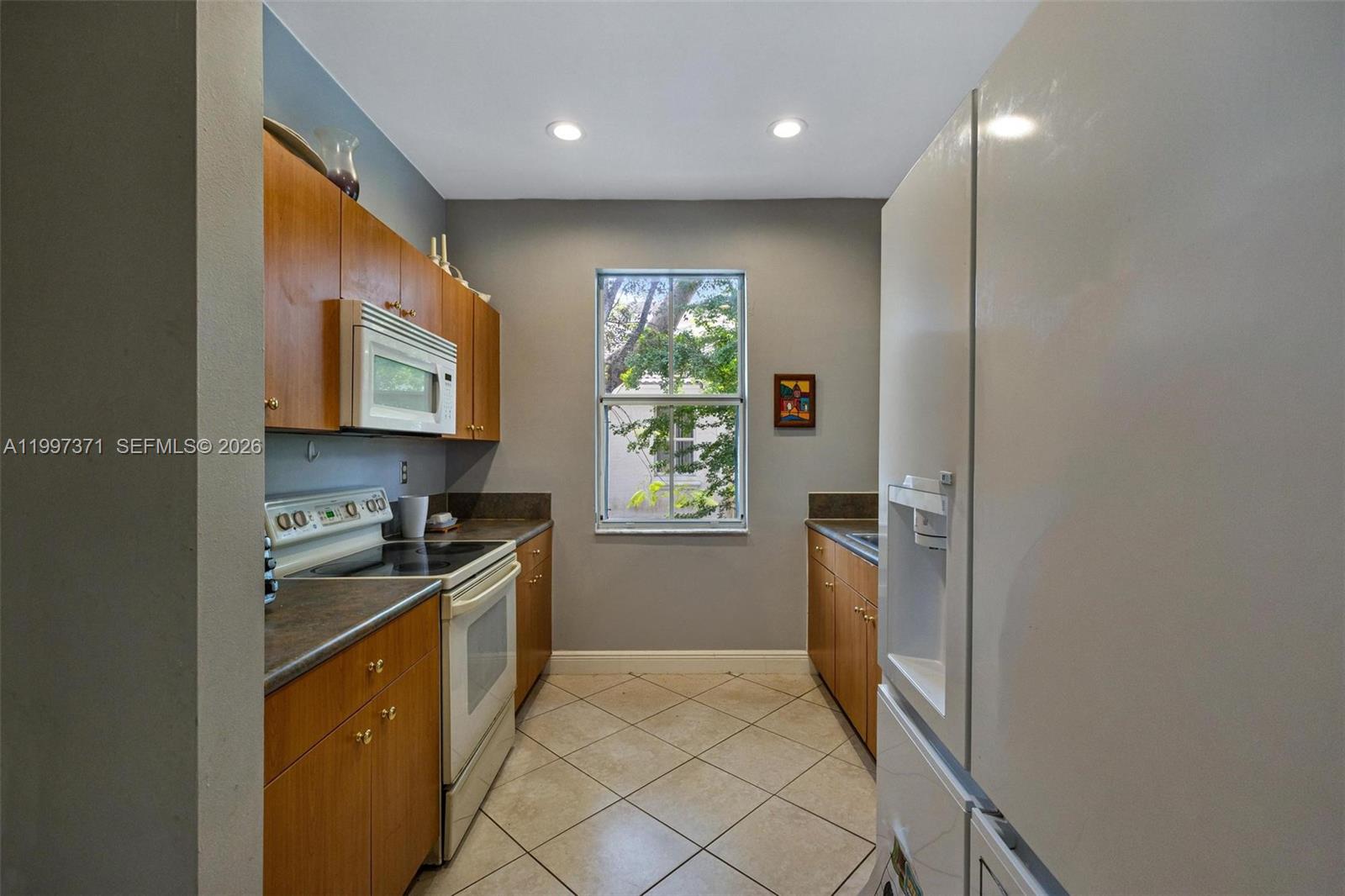 MARBELLA BAY - Residential