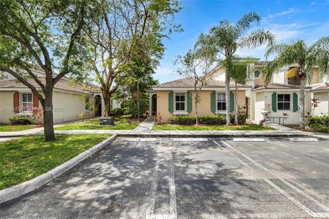 Photo of 990 NE 42nd Pl, Homestead, FL 33033 (MLS # A11997371)