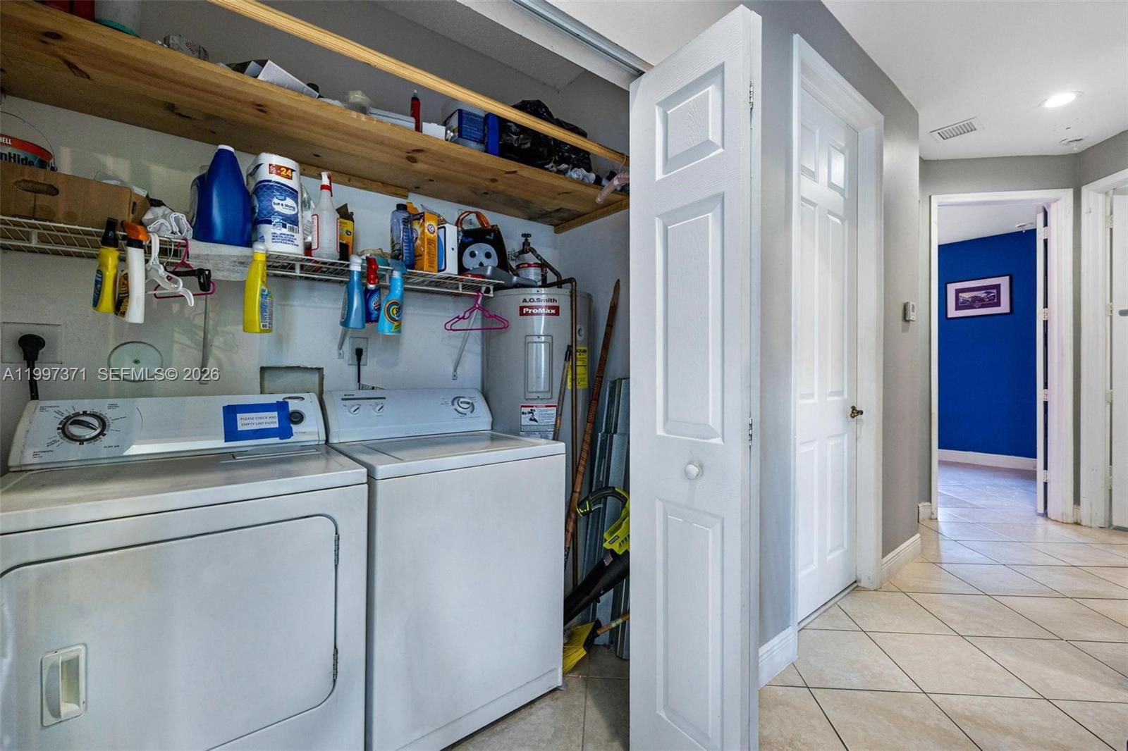 MARBELLA BAY - Residential