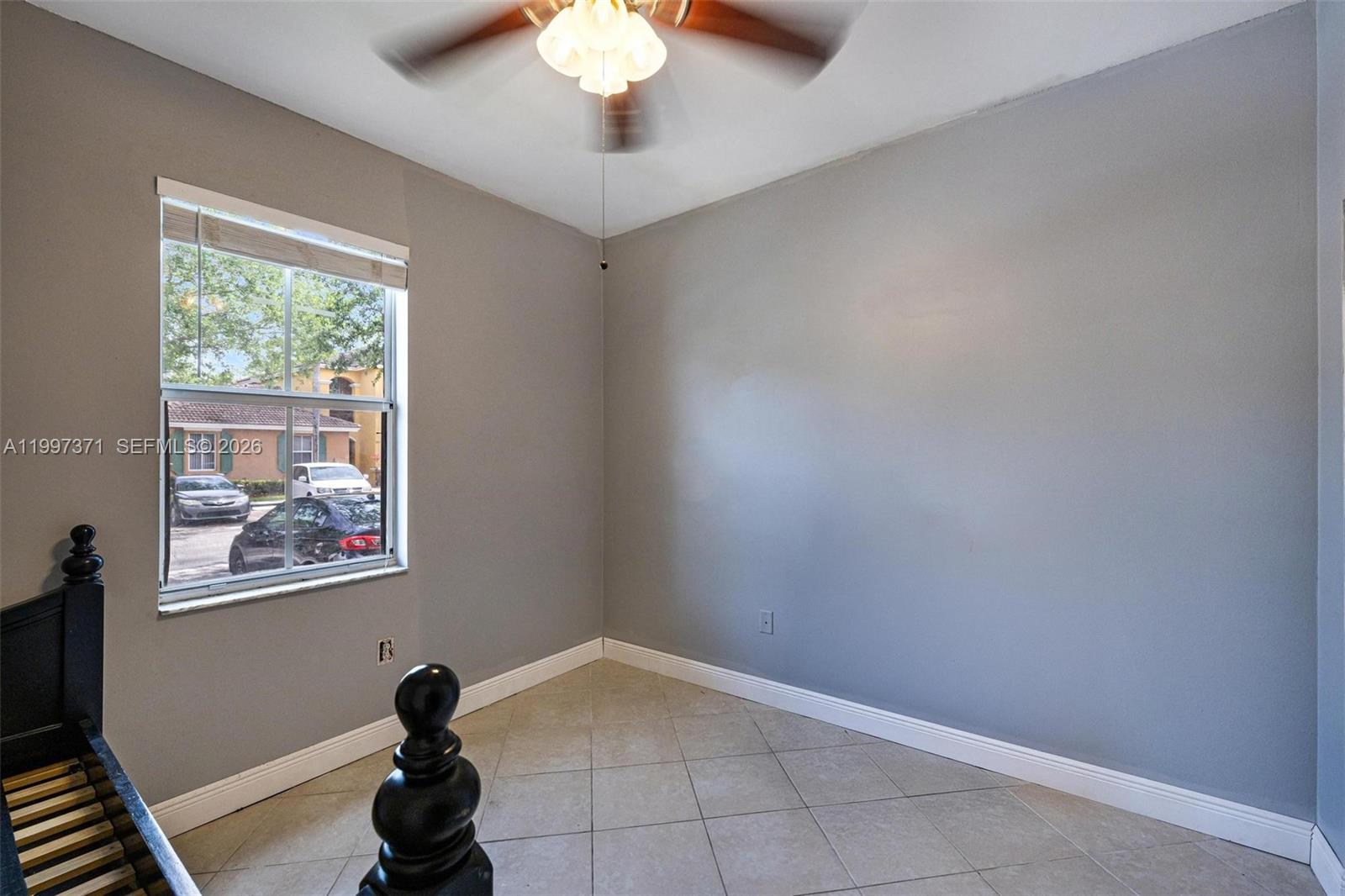 MARBELLA BAY - Residential