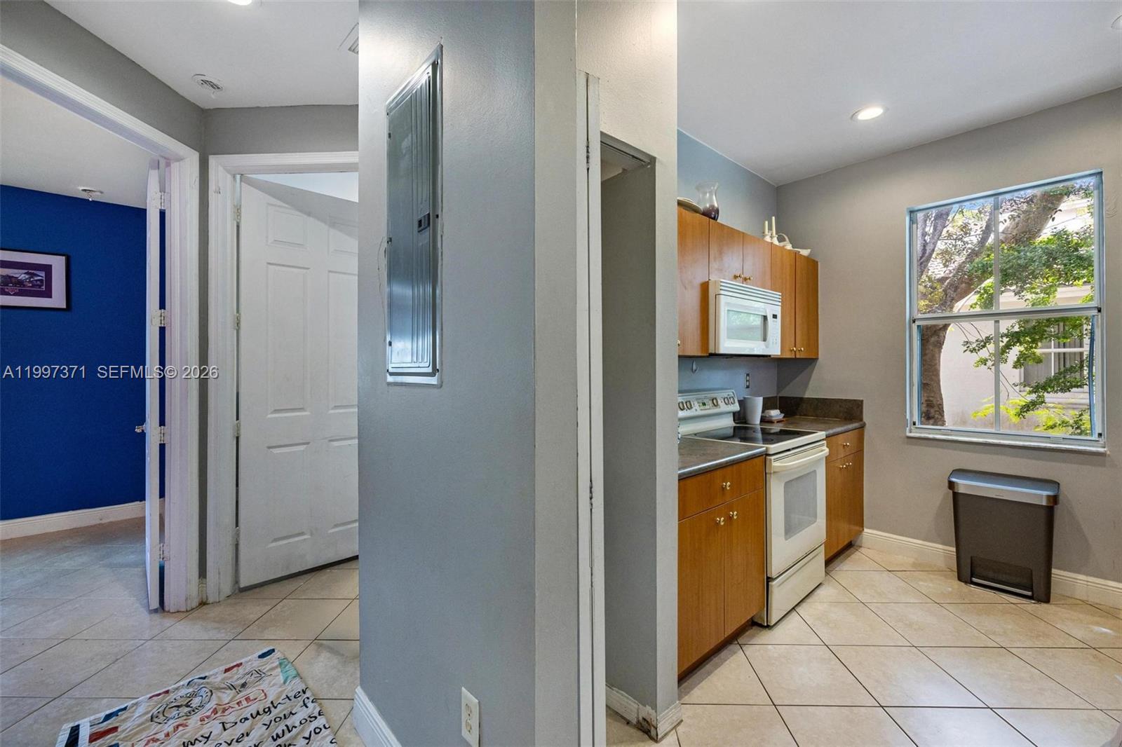 MARBELLA BAY - Residential