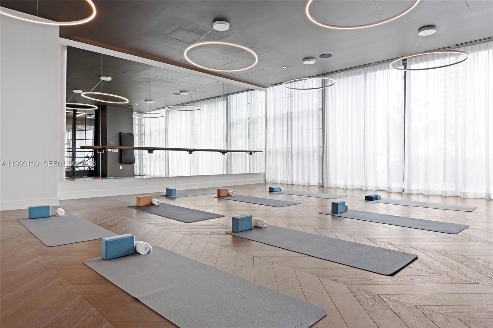 Gale Hotel & Residences - Residential