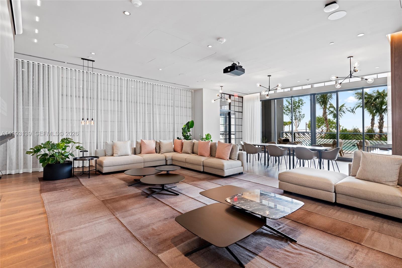 Gale Hotel & Residences - Residential