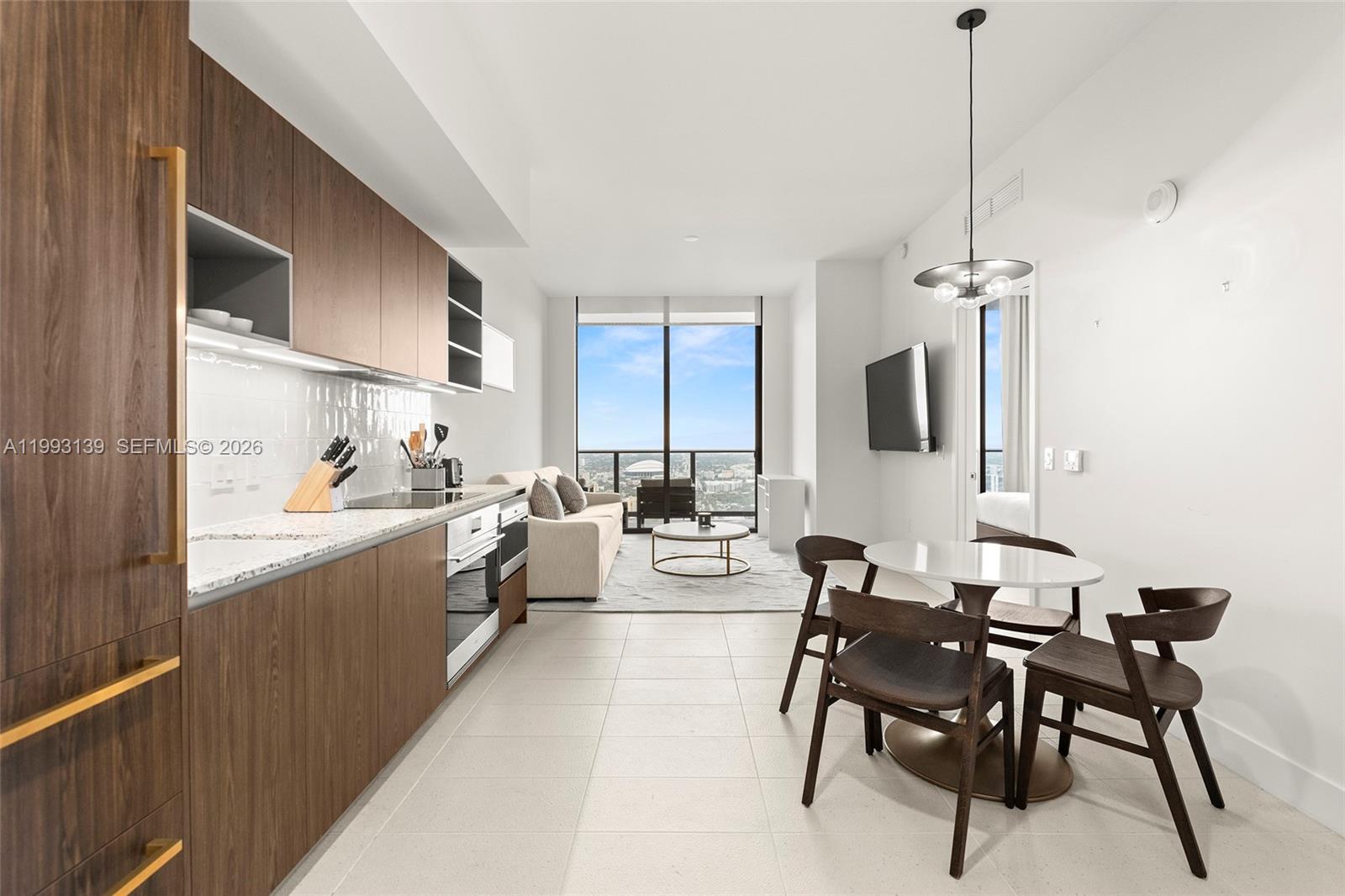 Gale Hotel & Residences - Residential