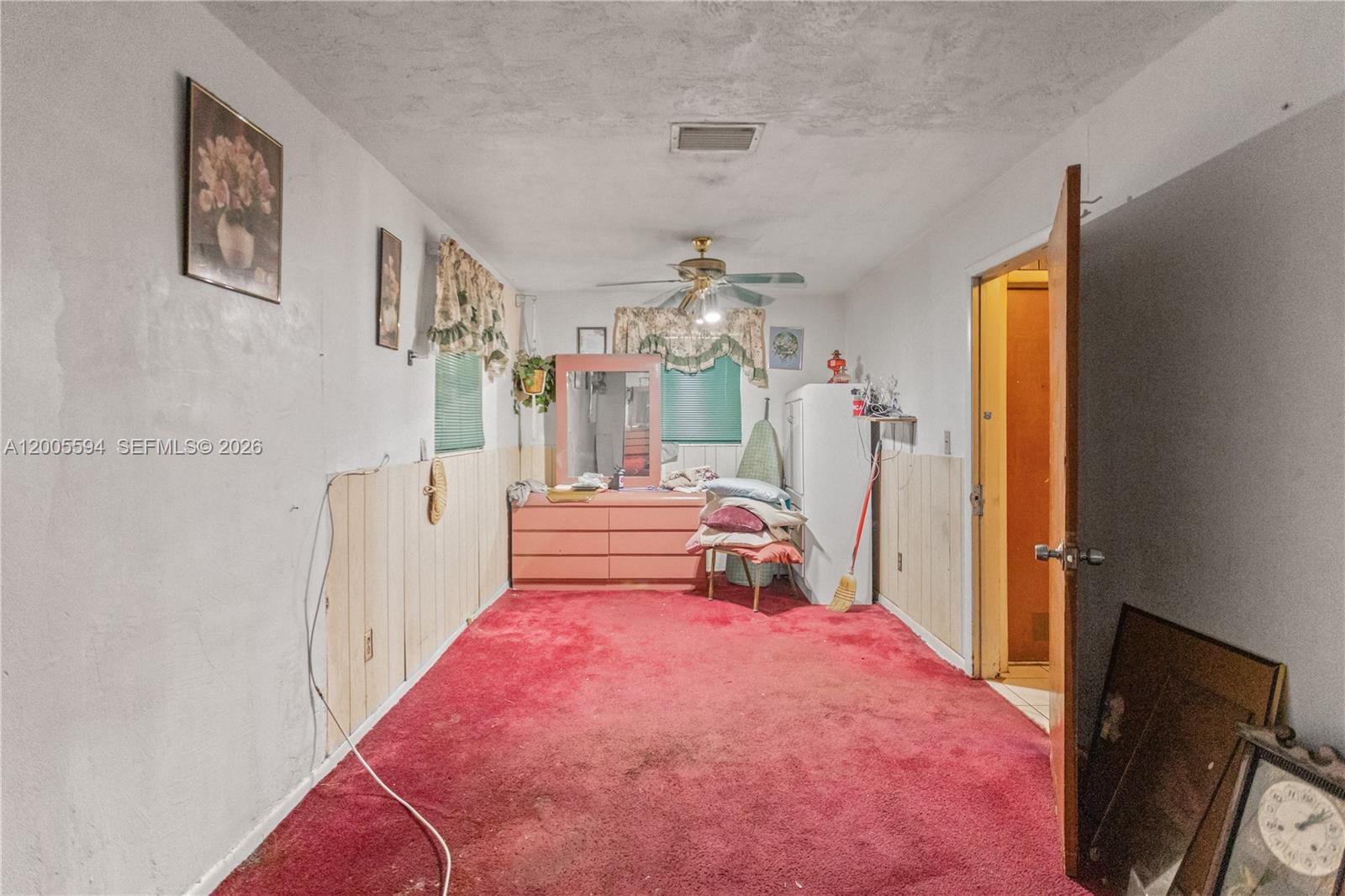 LAKE AIRE ESTATES - Residential