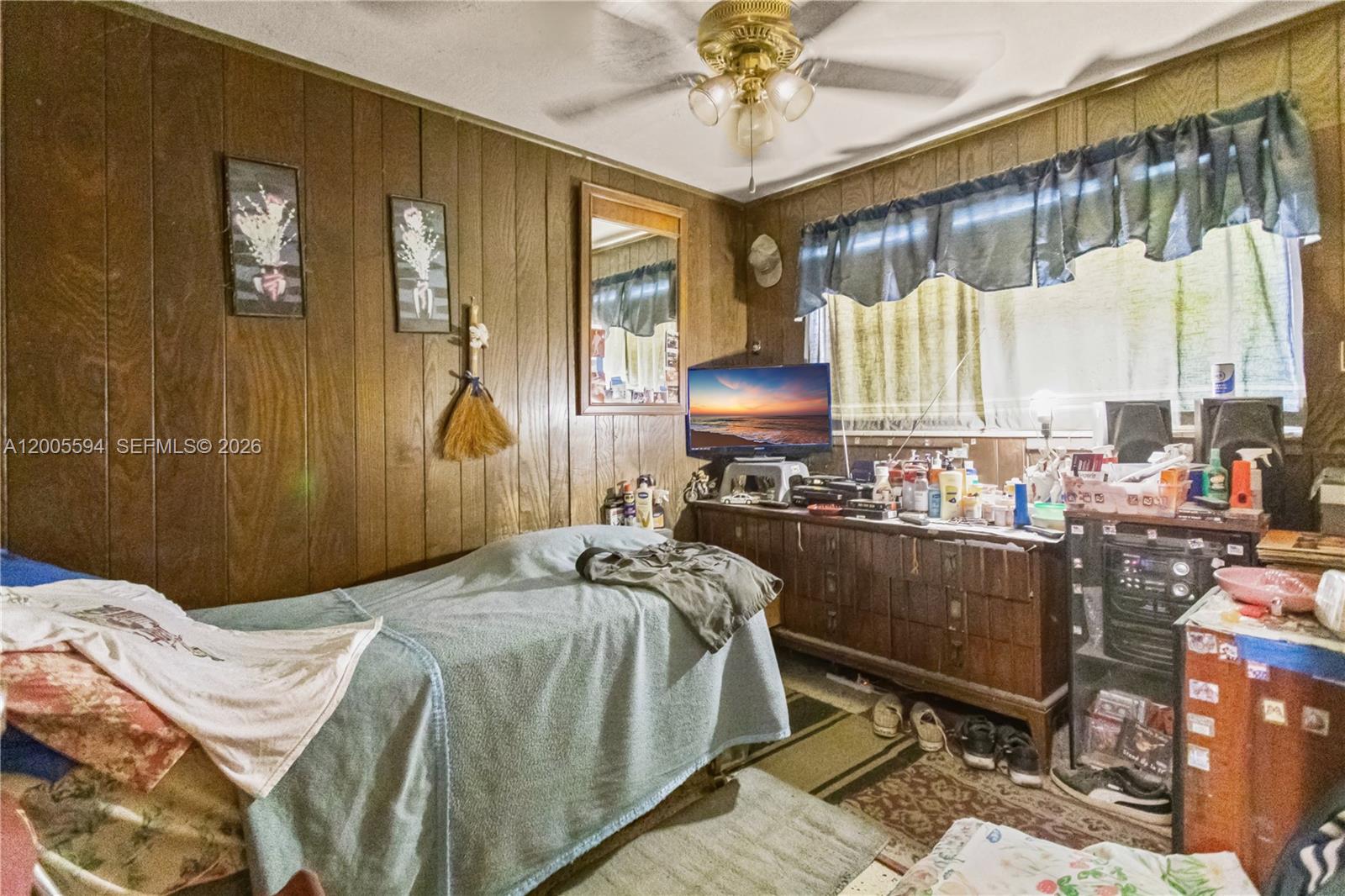 LAKE AIRE ESTATES - Residential