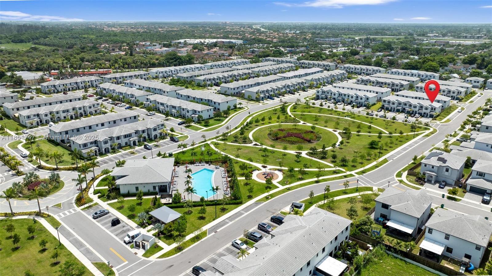 PINE ISLE - Residential