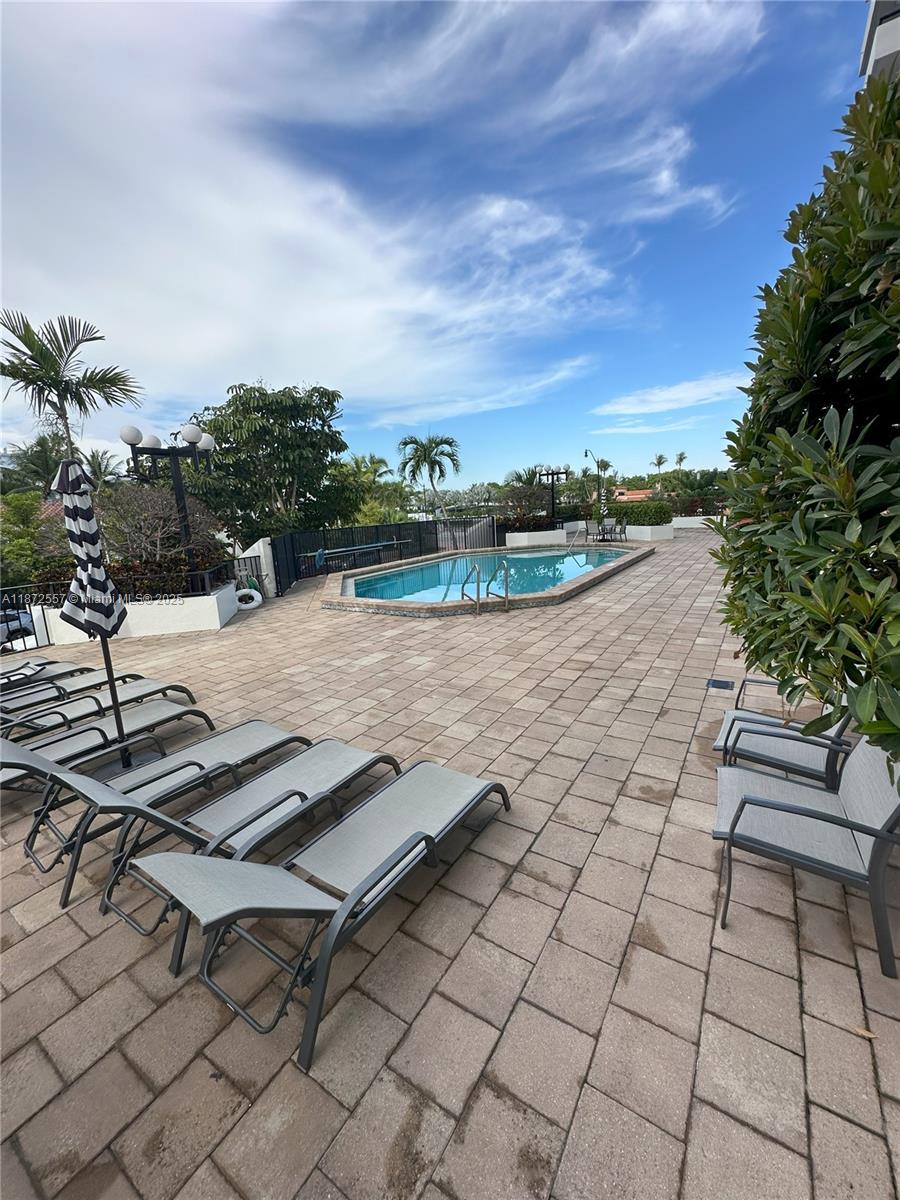 PORTUGAL TOWERS CONDO - Residential