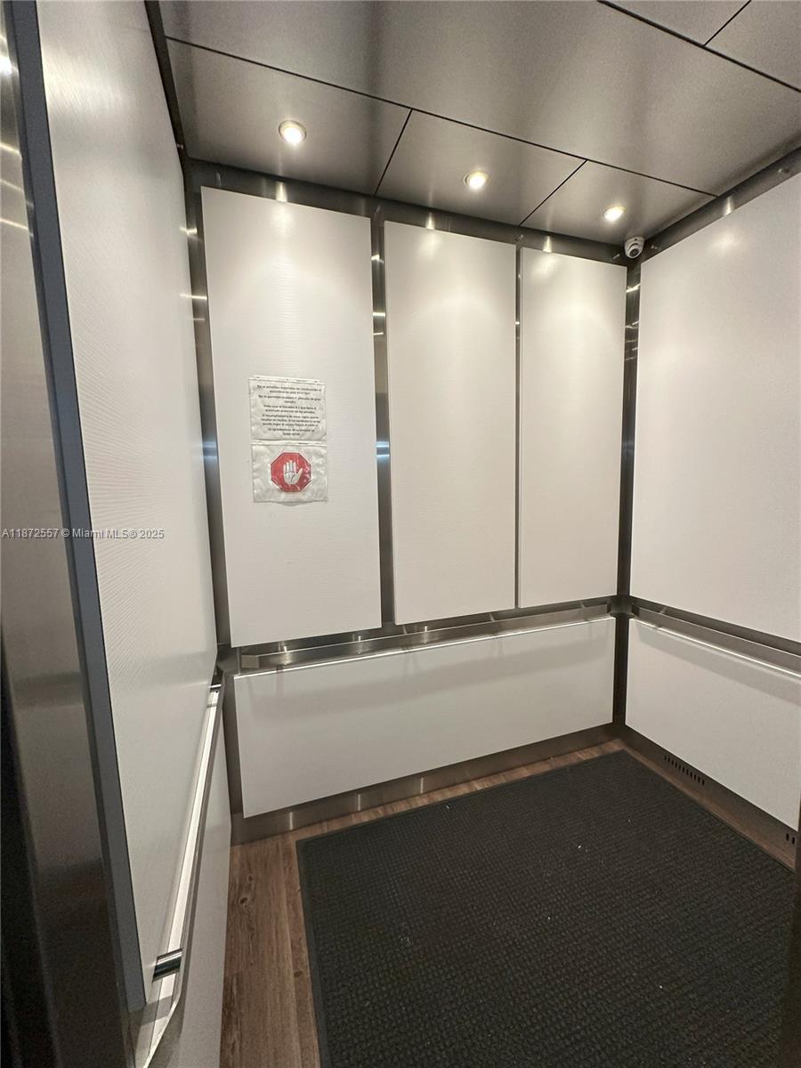 PORTUGAL TOWERS CONDO - Residential