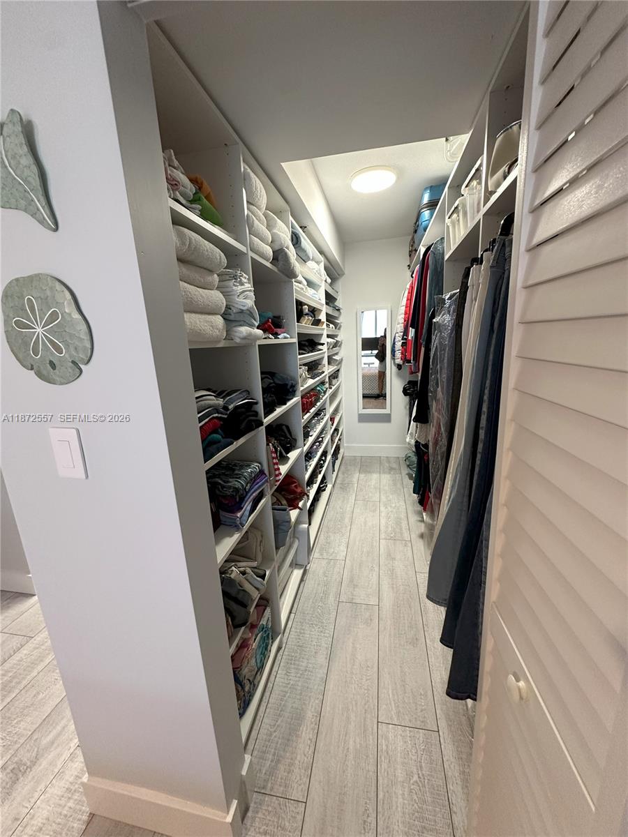 PORTUGAL TOWERS CONDO - Residential