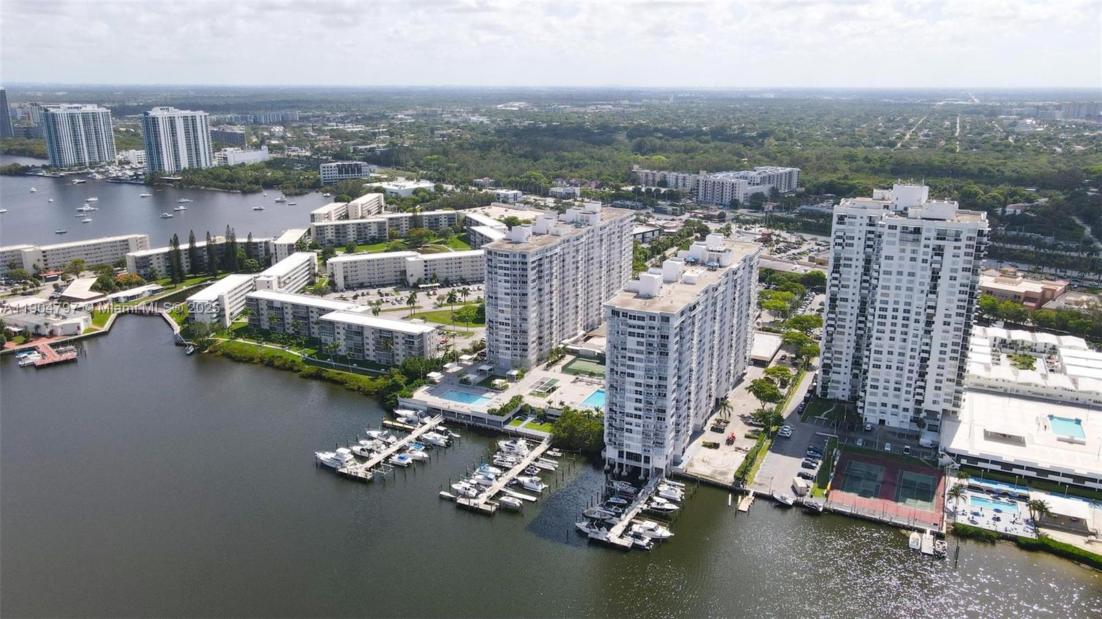DEL PRADO MARINA - Residential Lease
