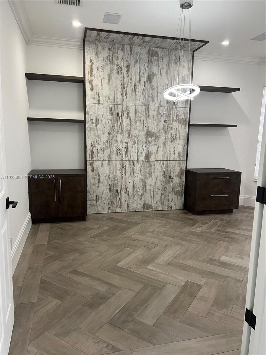 CORAL CREEK REPLAT NO 5 - Residential Lease