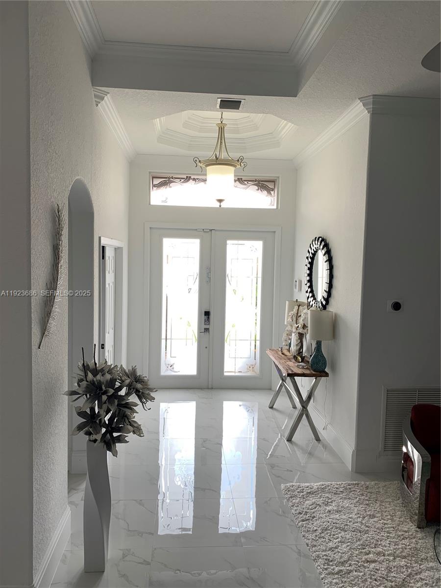 CORAL CREEK REPLAT NO 5 - Residential Lease