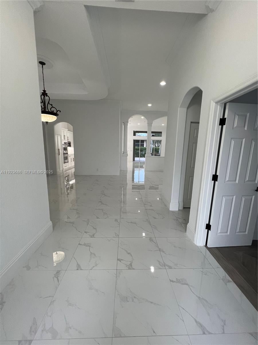 CORAL CREEK REPLAT NO 5 - Residential Lease