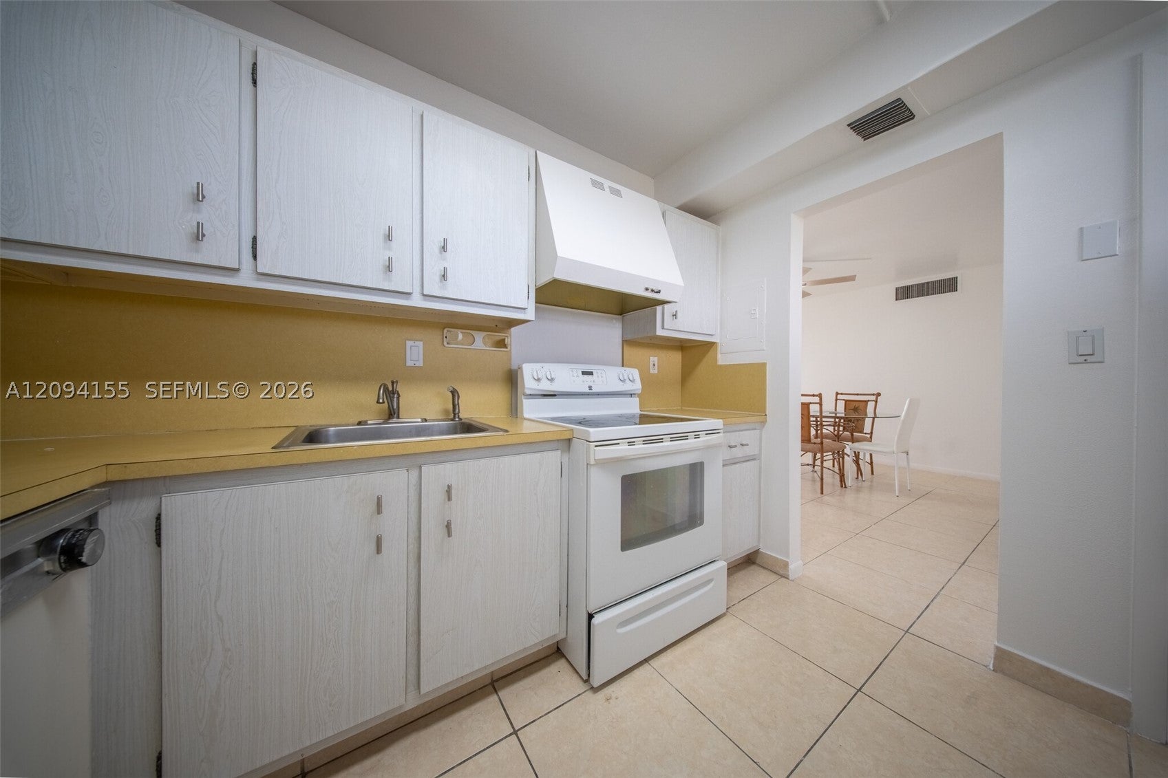 500 Three Islands Blvd 225