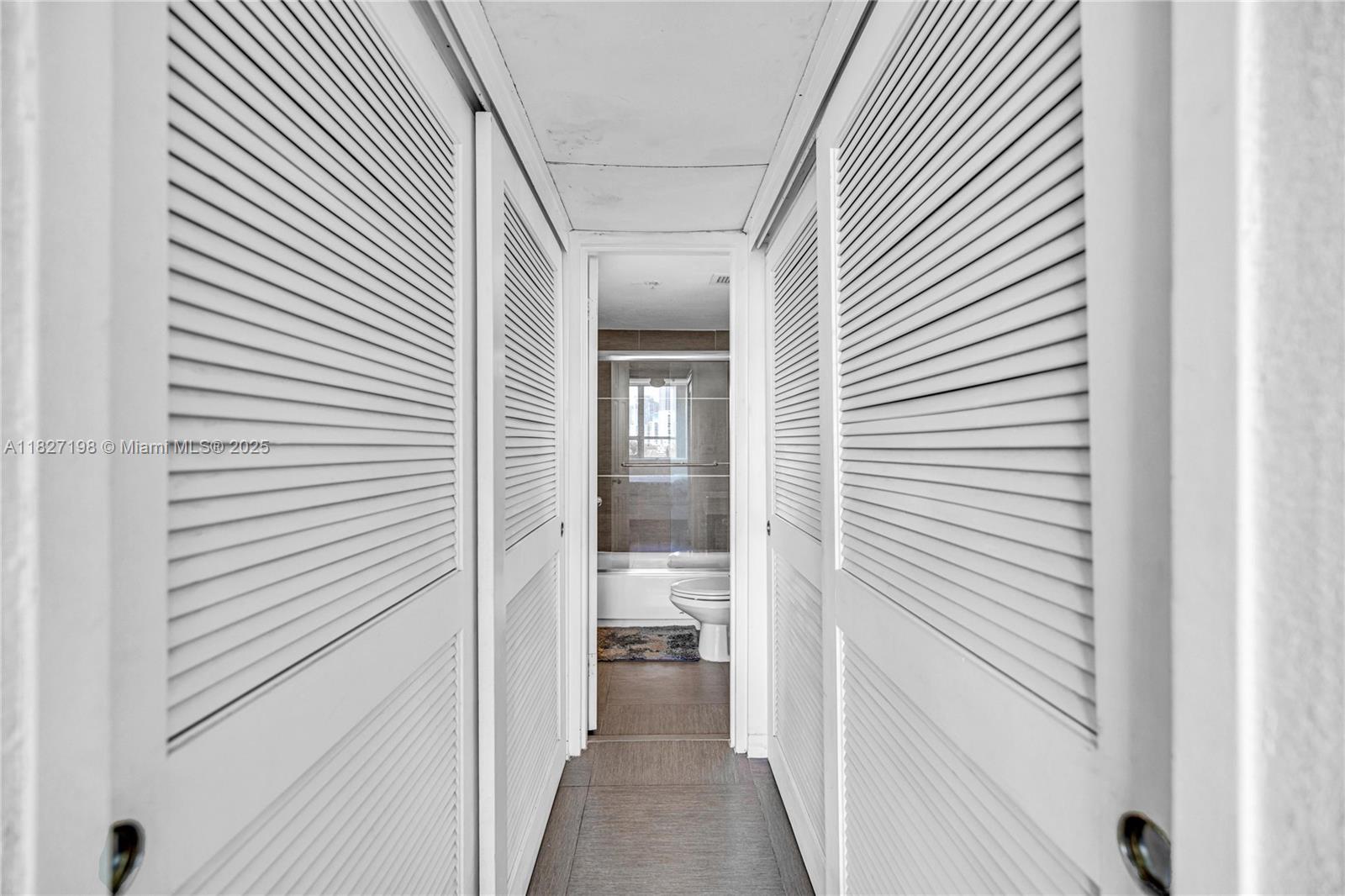 FLAMINGO SOUTH BEACH I CO - Residential