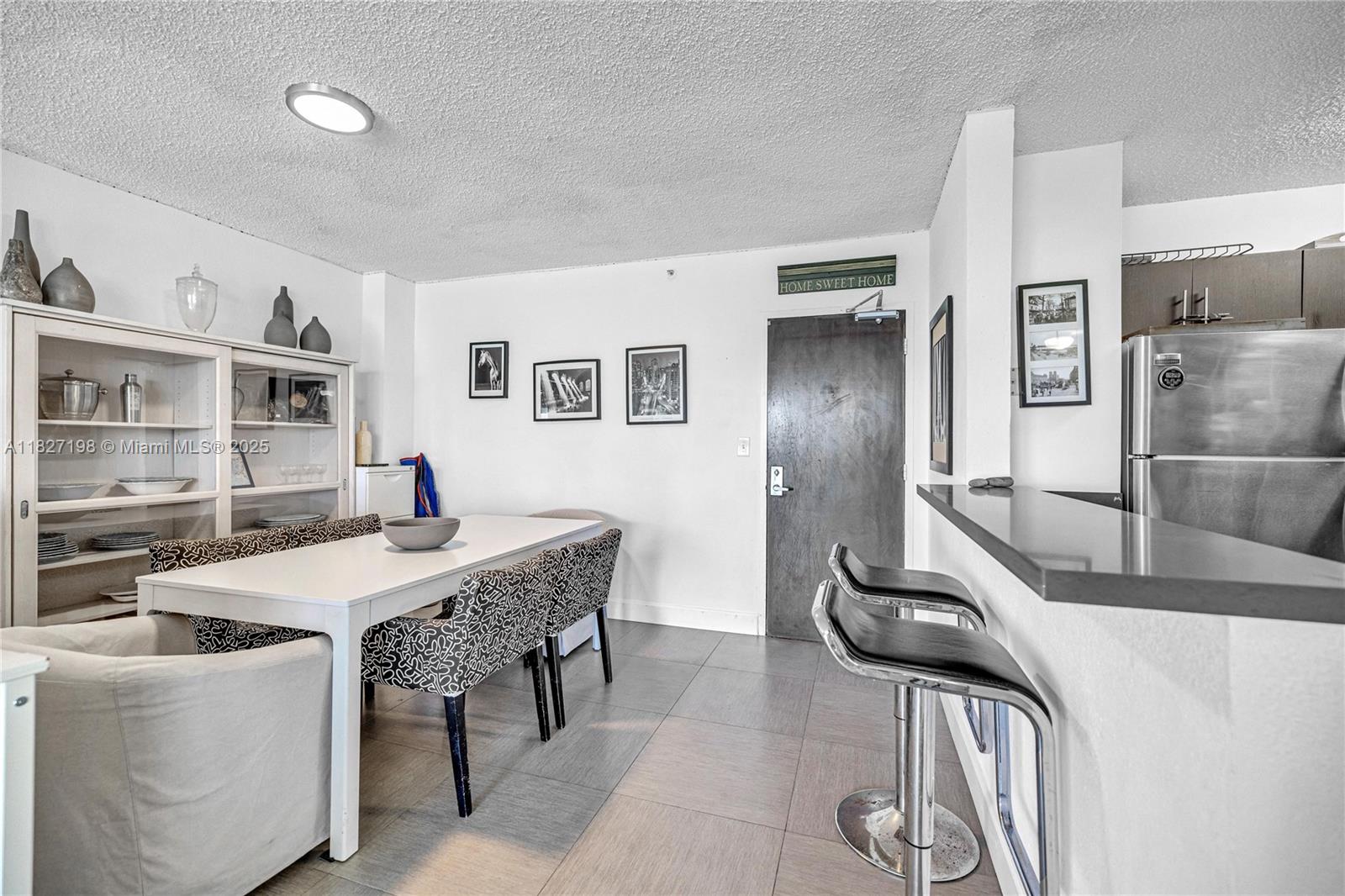 FLAMINGO SOUTH BEACH I CO - Residential