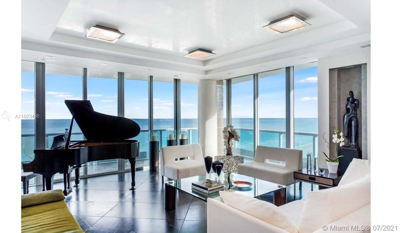 AZURE CONDO - Residential