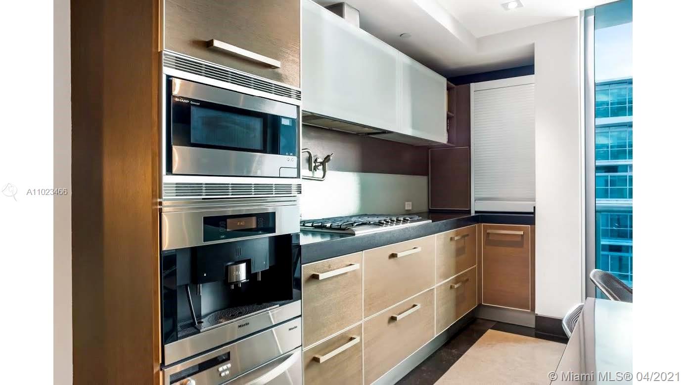 AZURE CONDO - Residential