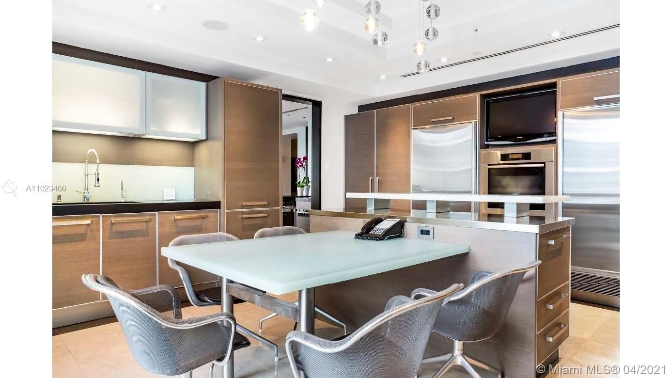 AZURE CONDO - Residential