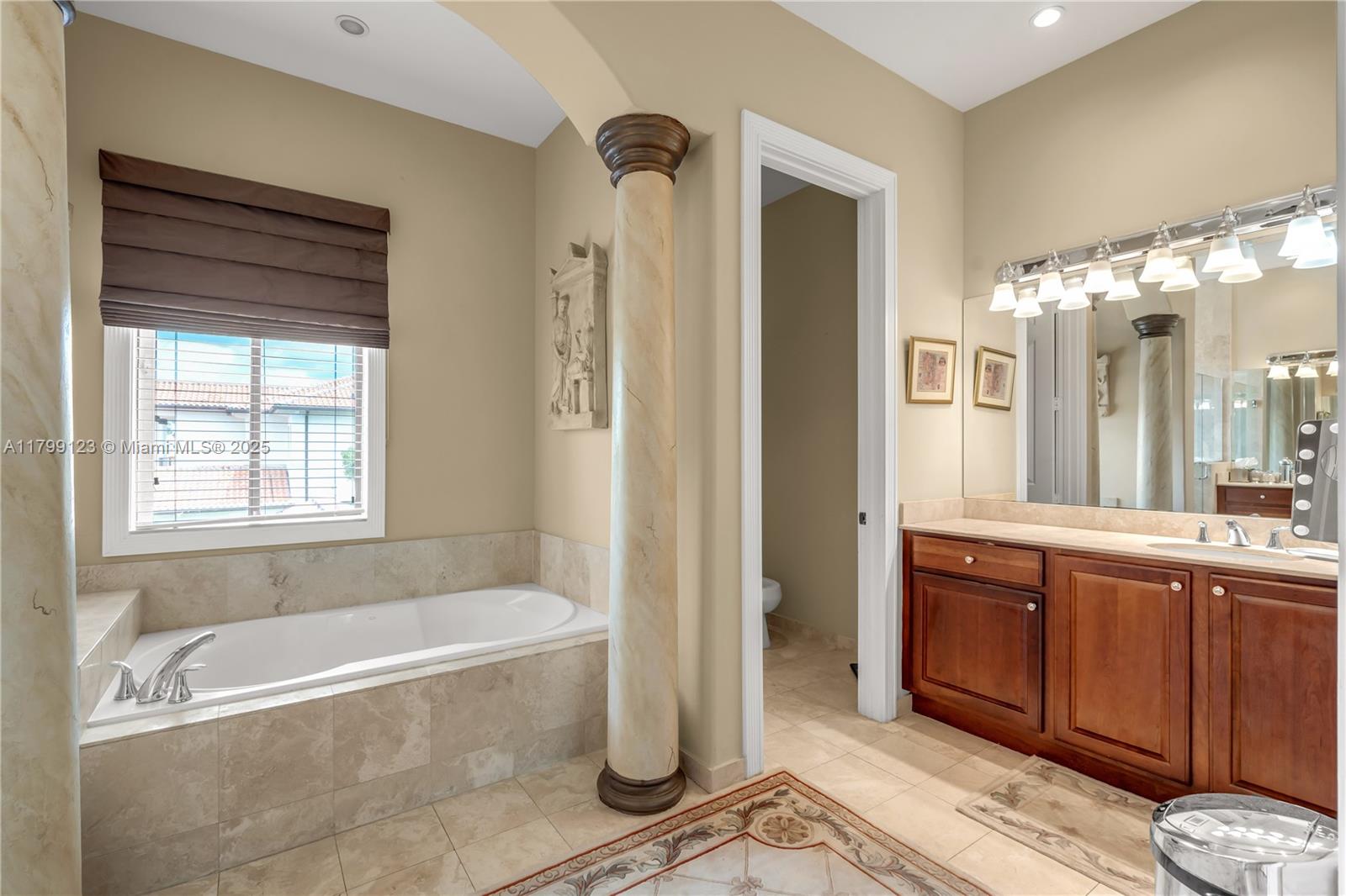 CUTLER CAY - Residential