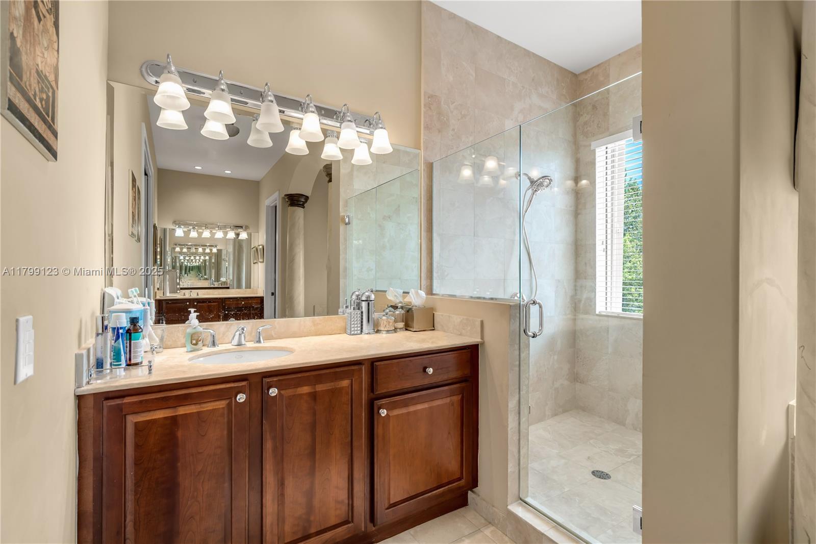 CUTLER CAY - Residential