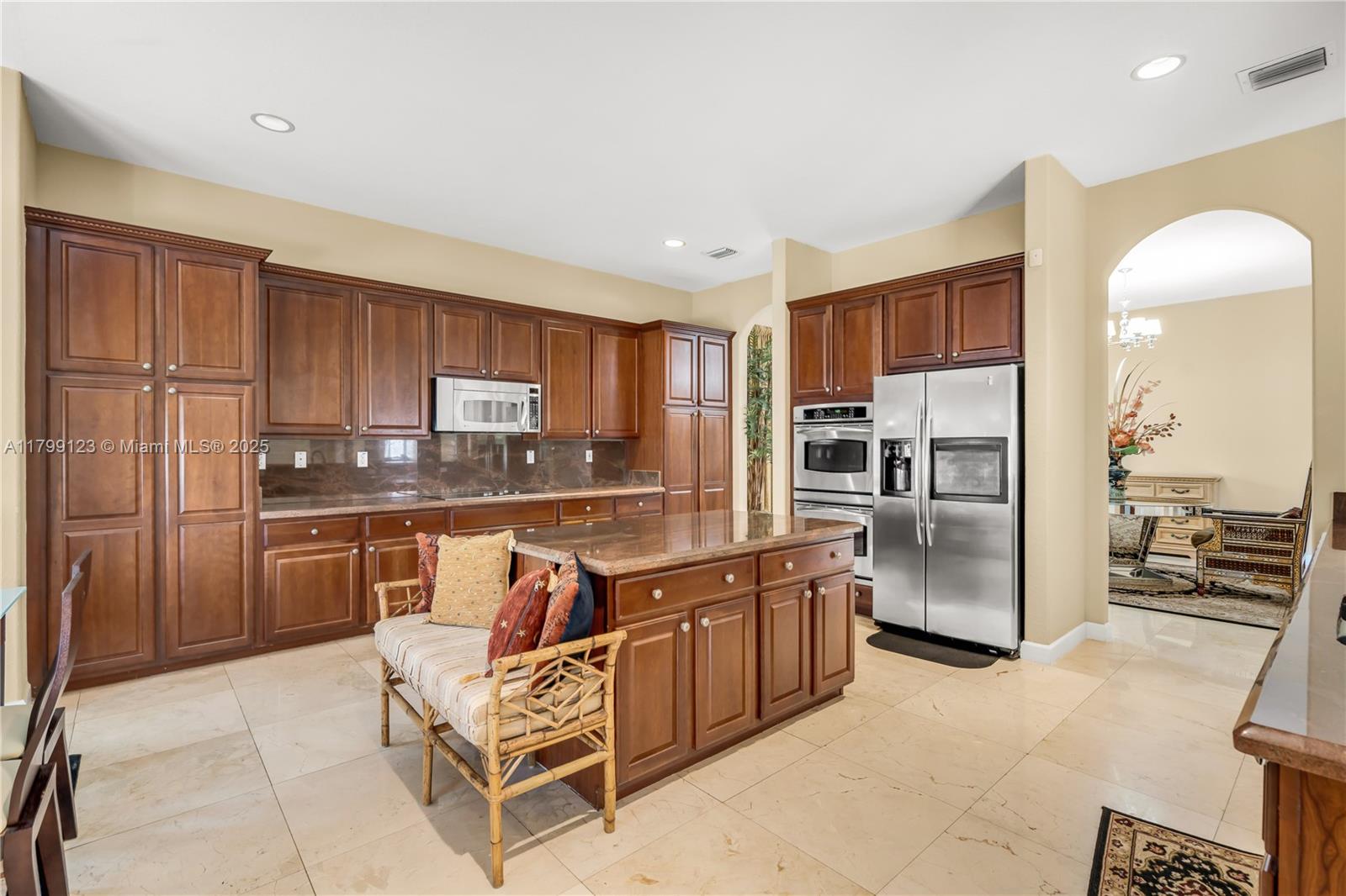CUTLER CAY - Residential