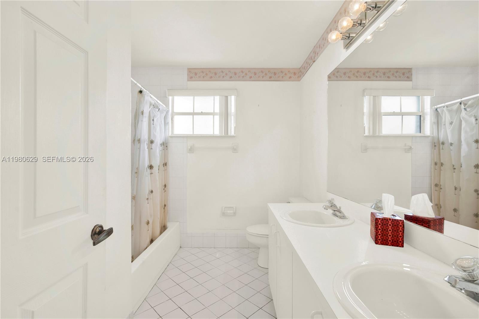 LAKES BY THE BAY SEC 7 - Residential