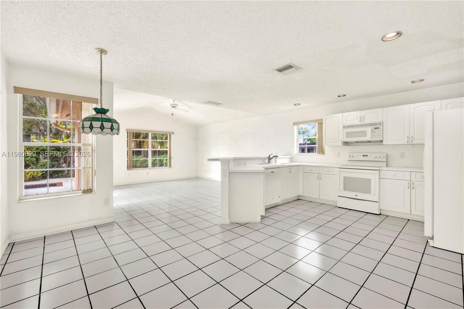 LAKES BY THE BAY SEC 7 - Residential