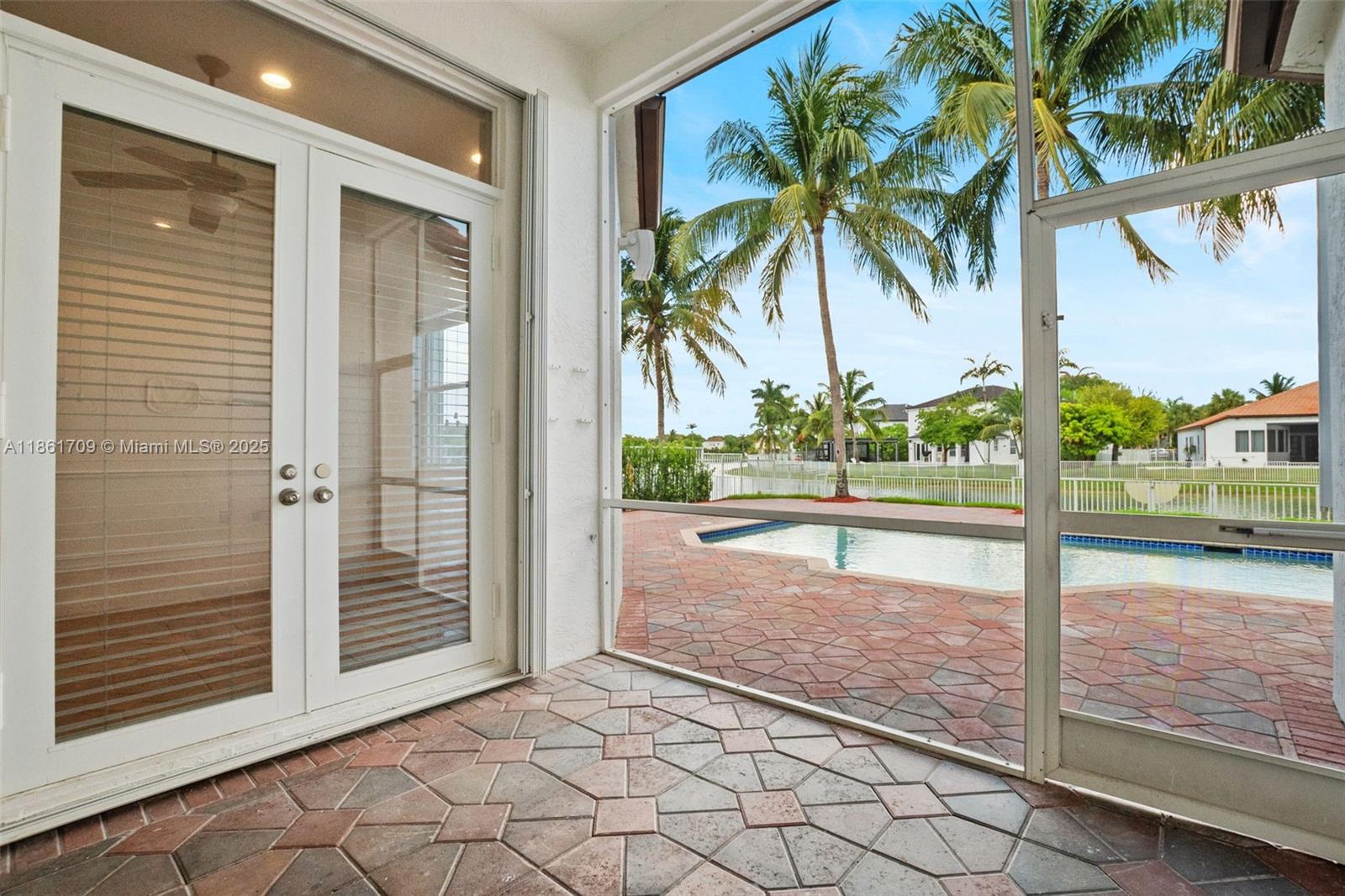 RIVIERA ISLES II - Residential Lease