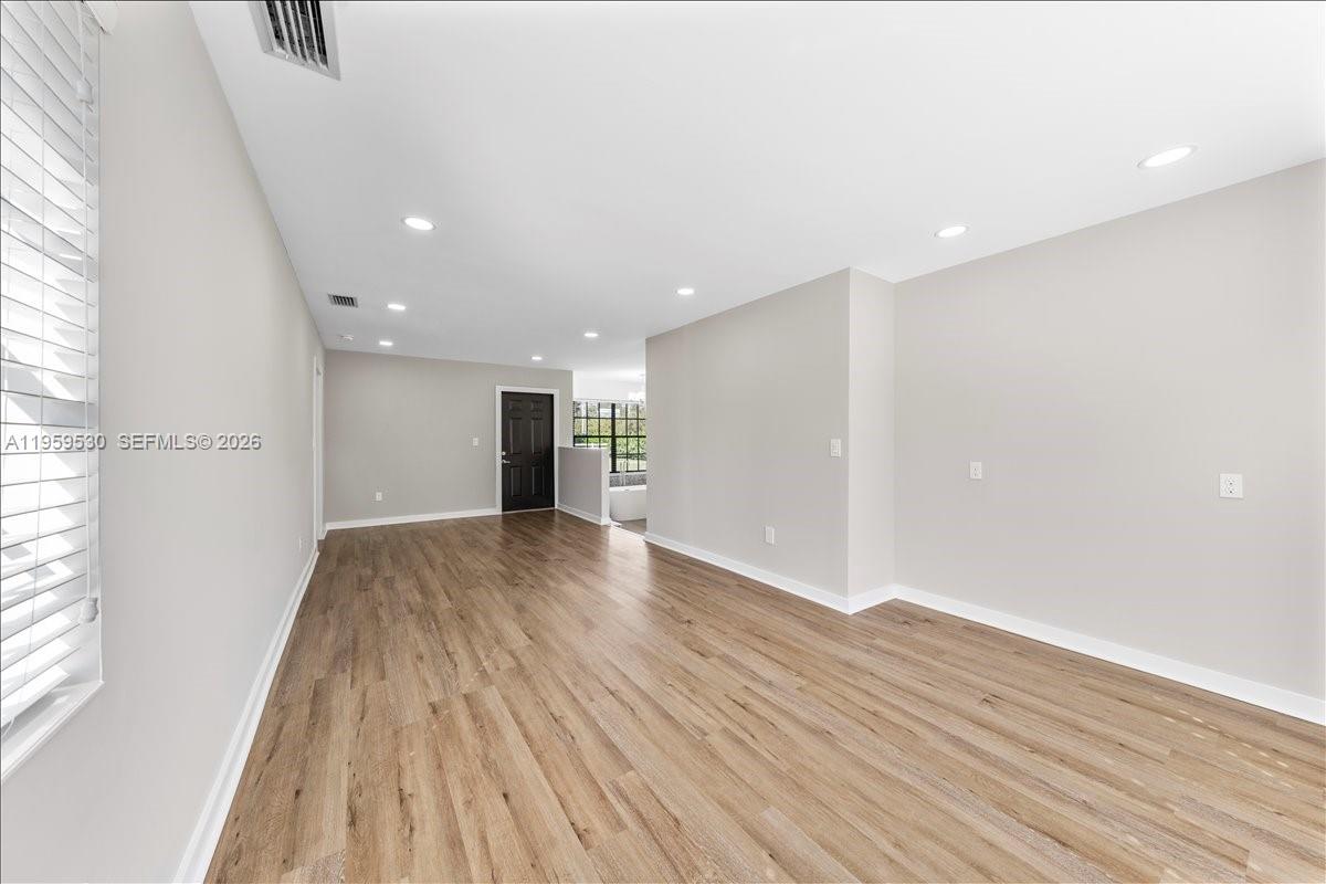 GREEN TREE ESTATES - Residential Lease