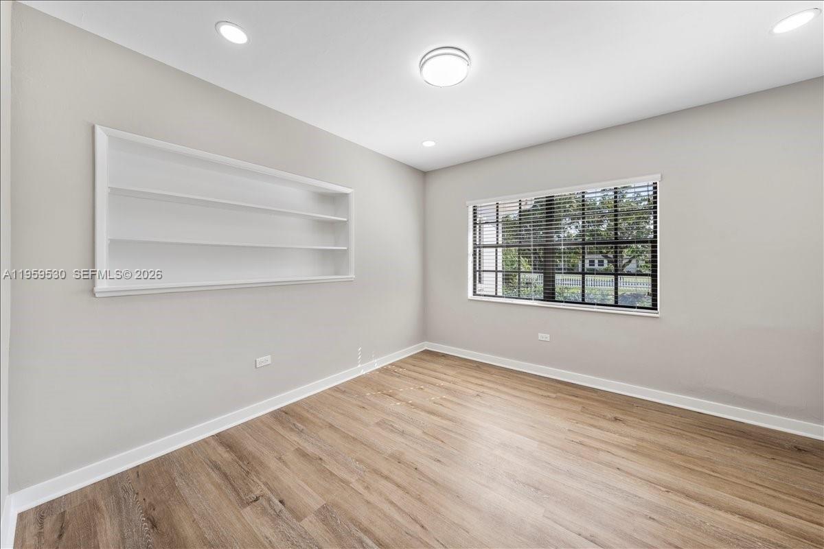 GREEN TREE ESTATES - Residential Lease